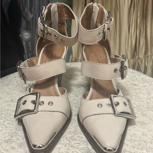 Jeffery Campbell Hendrix heel